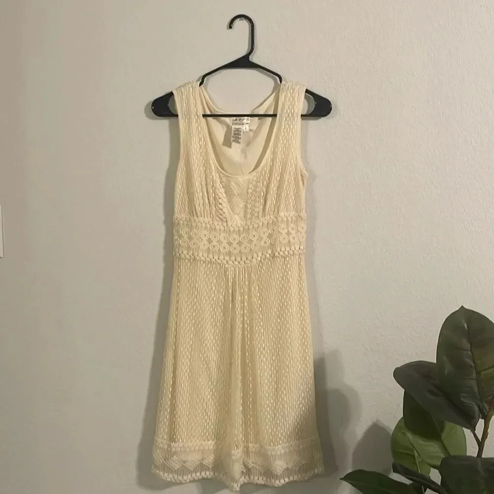 MSSP ivory size small lace dress - Picture 1 of 6